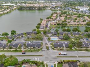 791 Banks Rd 130, Pompano Beach FL 33063