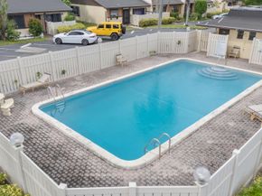 791 Banks Rd 130, Pompano Beach FL 33063