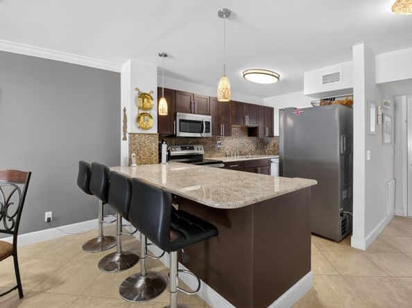 80 Venetian Drive 307s, Delray Beach FL 33483