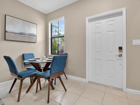 523 SW 19th Ter, Fort Lauderdale FL 33312