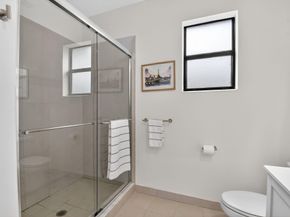 523 SW 19th Ter, Fort Lauderdale FL 33312