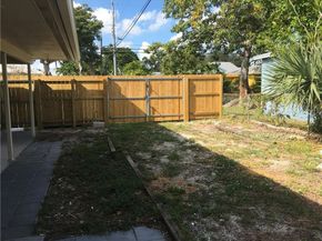 160 SE 15th Ave, Pompano Beach FL 33060