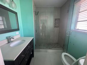 160 SE 15th Ave, Pompano Beach FL 33060