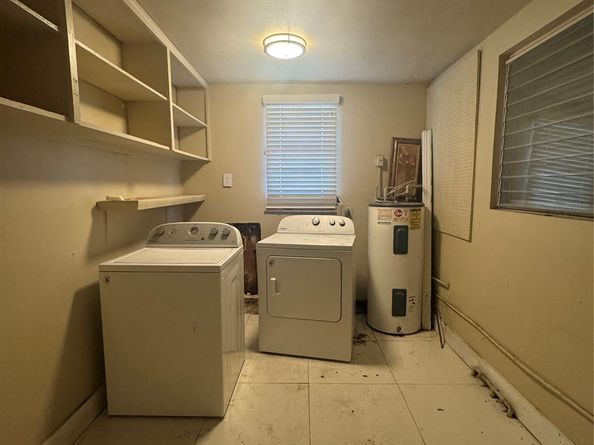 160 SE 15th Ave, Pompano Beach FL 33060