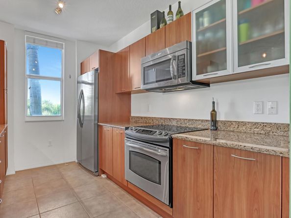 700 E Boynton Beach Boulevard 312, Boynton Beach FL 33435