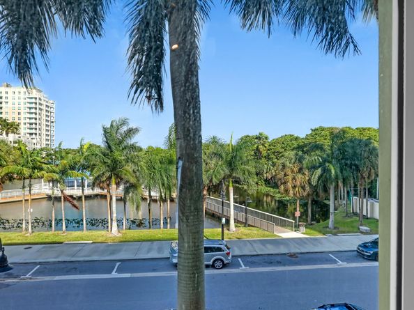 700 E Boynton Beach Boulevard 312, Boynton Beach FL 33435