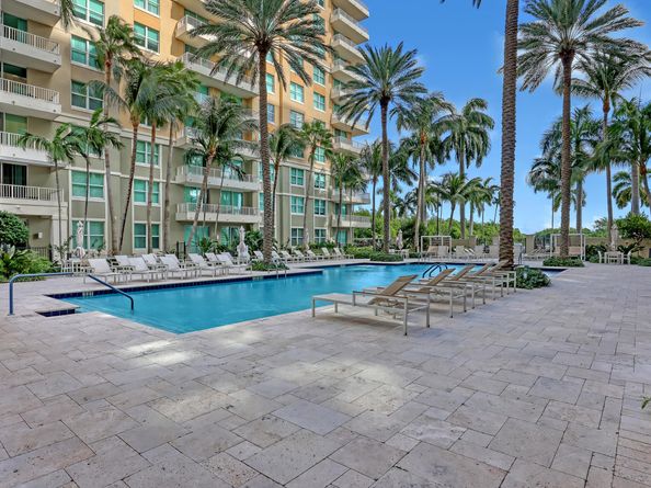 700 E Boynton Beach Boulevard 312, Boynton Beach FL 33435