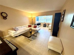 3150 Holiday Springs Boulevard 8101, Margate FL 33063