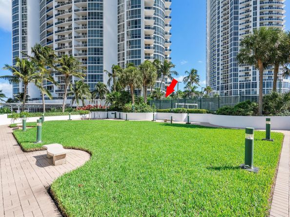18101 Collins Avenue 401, Sunny Isles Beach FL 33160