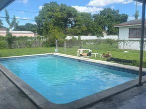 1321 NW 173rd Ter, Miami Gardens FL 33169