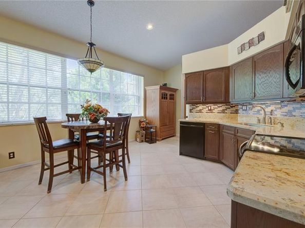 12412 NW 10th Ct C11, Coral Springs FL 33071