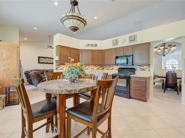 12412 NW 10th Ct C11, Coral Springs FL 33071