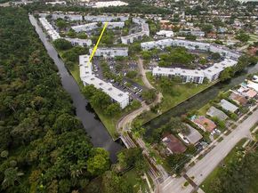 102 Royal Park Dr 3F, Oakland Park FL 33309