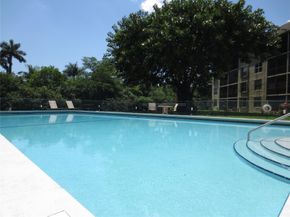 102 Royal Park Dr 3F, Oakland Park FL 33309