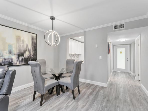 118 Lake Constance Drive, West Palm Beach FL 33411