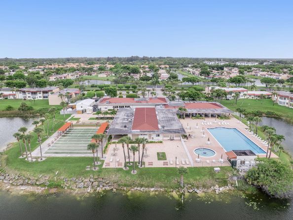 118 Lake Constance Drive, West Palm Beach FL 33411