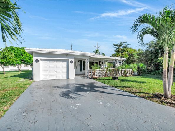 101 NW 32nd Ct, Pompano Beach FL 33064