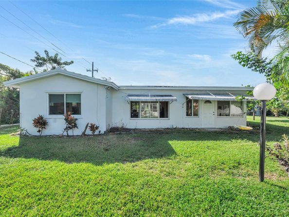 101 NW 32nd Ct, Pompano Beach FL 33064