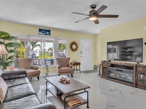 101 NW 32nd Ct, Pompano Beach FL 33064