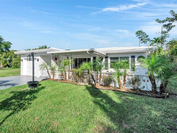 101 NW 32nd Ct, Pompano Beach FL 33064