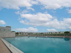 6065 Sunny Manor Court, Delray Beach FL 33484