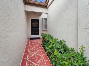 6065 Sunny Manor Court, Delray Beach FL 33484