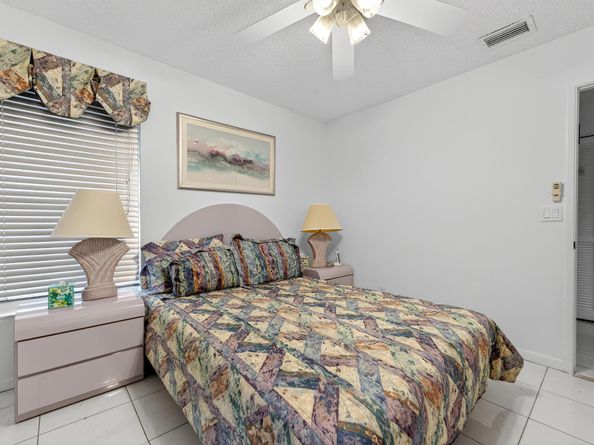 6065 Sunny Manor Court, Delray Beach FL 33484