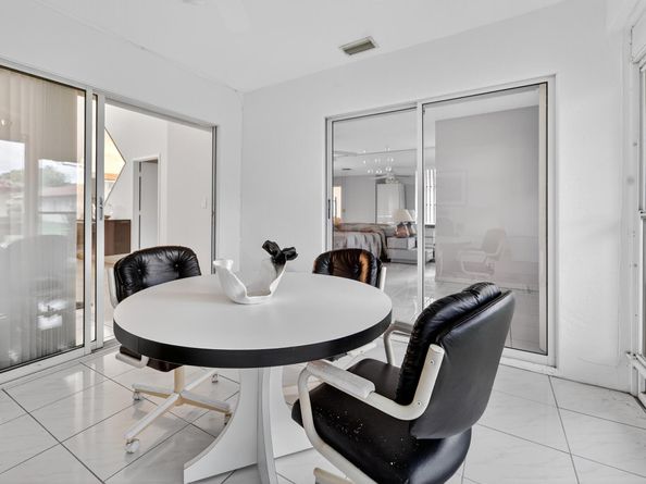 6065 Sunny Manor Court, Delray Beach FL 33484