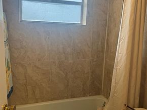 3940 NW 42nd Ave 312, Lauderdale Lakes FL 33319