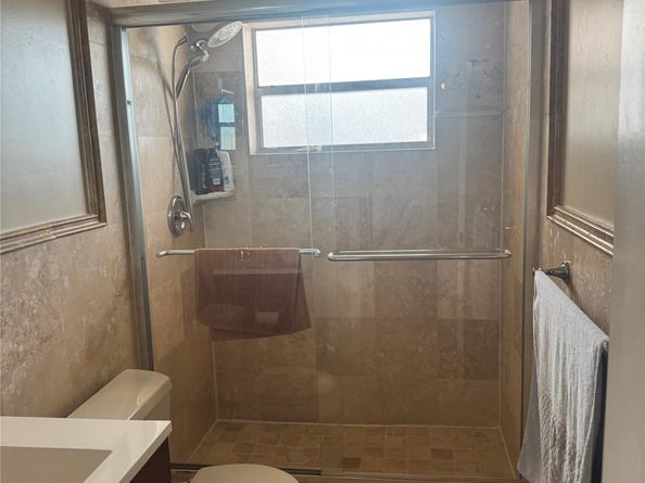 3940 NW 42nd Ave 312, Lauderdale Lakes FL 33319