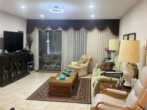 3940 NW 42nd Ave 312, Lauderdale Lakes FL 33319