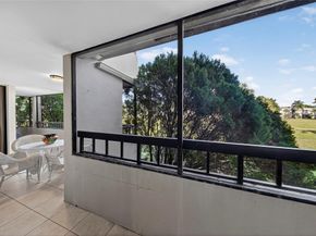 4702 Fountains Dr 205, Lake Worth FL 33467