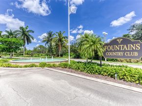 4702 Fountains Dr 205, Lake Worth FL 33467