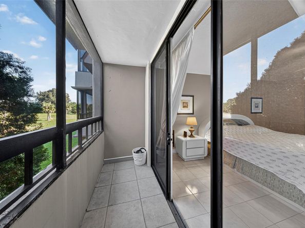 4702 Fountains Dr 205, Lake Worth FL 33467