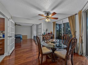 4702 Fountains Dr 205, Lake Worth FL 33467