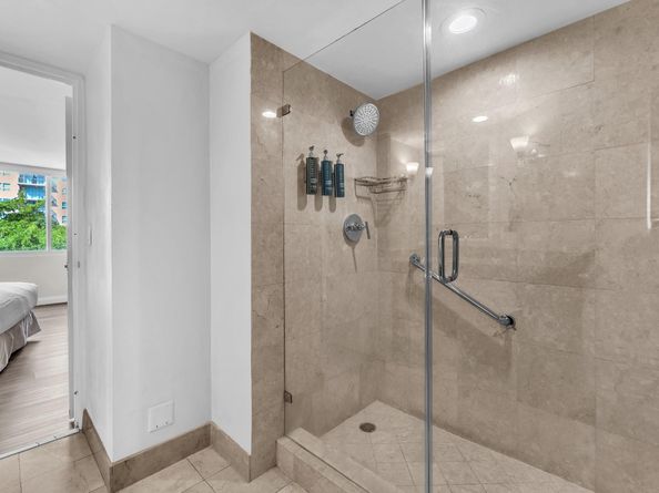 2670 E Sunrise Blvd 334, Fort Lauderdale FL 33304