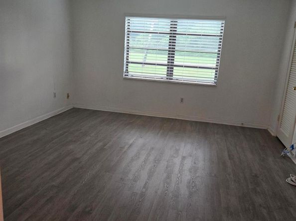 21213 Lago Circle G, Boca Raton FL 33433