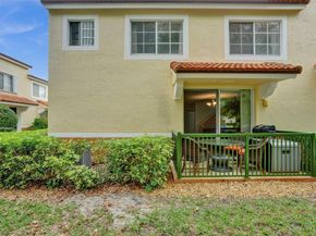127 Yacht Club Way 112, Hypoluxo FL 33462