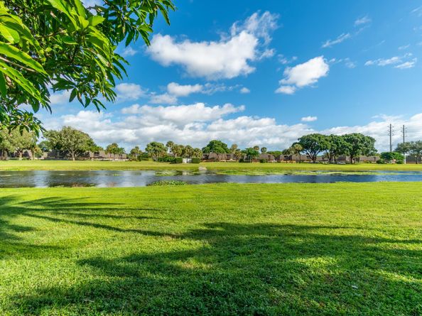 4135 Culpeper Court, West Palm Beach FL 33409