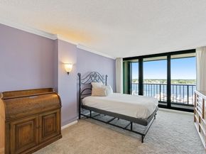 136 Lakeshore Drive Ph10, North Palm Beach FL 33408