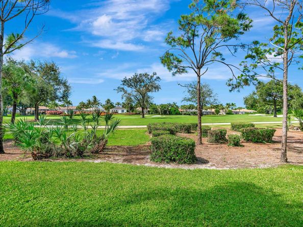 104 Palm Point Circle C, Palm Beach Gardens FL 33418