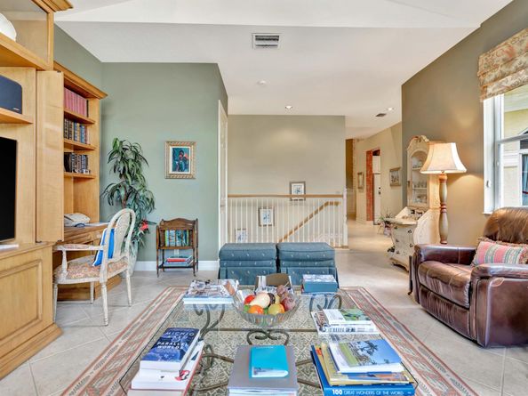 104 Palm Point Circle C, Palm Beach Gardens FL 33418