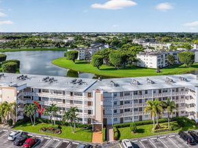 1069 Cornwall D D, Boca Raton FL 33434