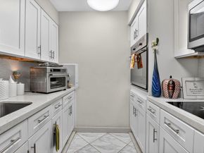 1069 Cornwall D D, Boca Raton FL 33434