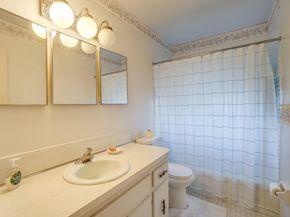 1901 SW 75th Ave, Plantation FL 33317