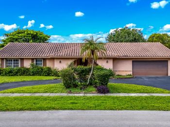 1901 SW 75th Ave