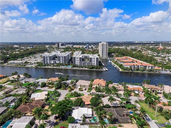 1949 Windward Dr, Lauderdale By The Sea FL 33062