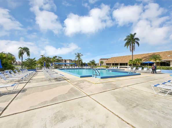 2603 NW 103rd Ave 403, Sunrise FL 33322