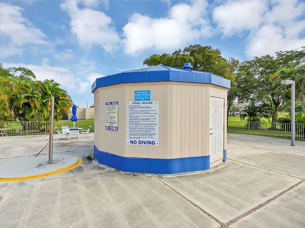 2603 NW 103rd Ave 403, Sunrise FL 33322