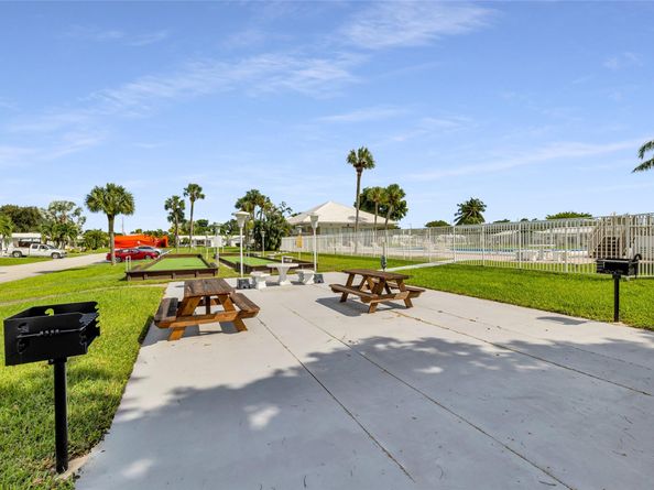 2751 E Golf Blvd 1023, Pompano Beach FL 33064